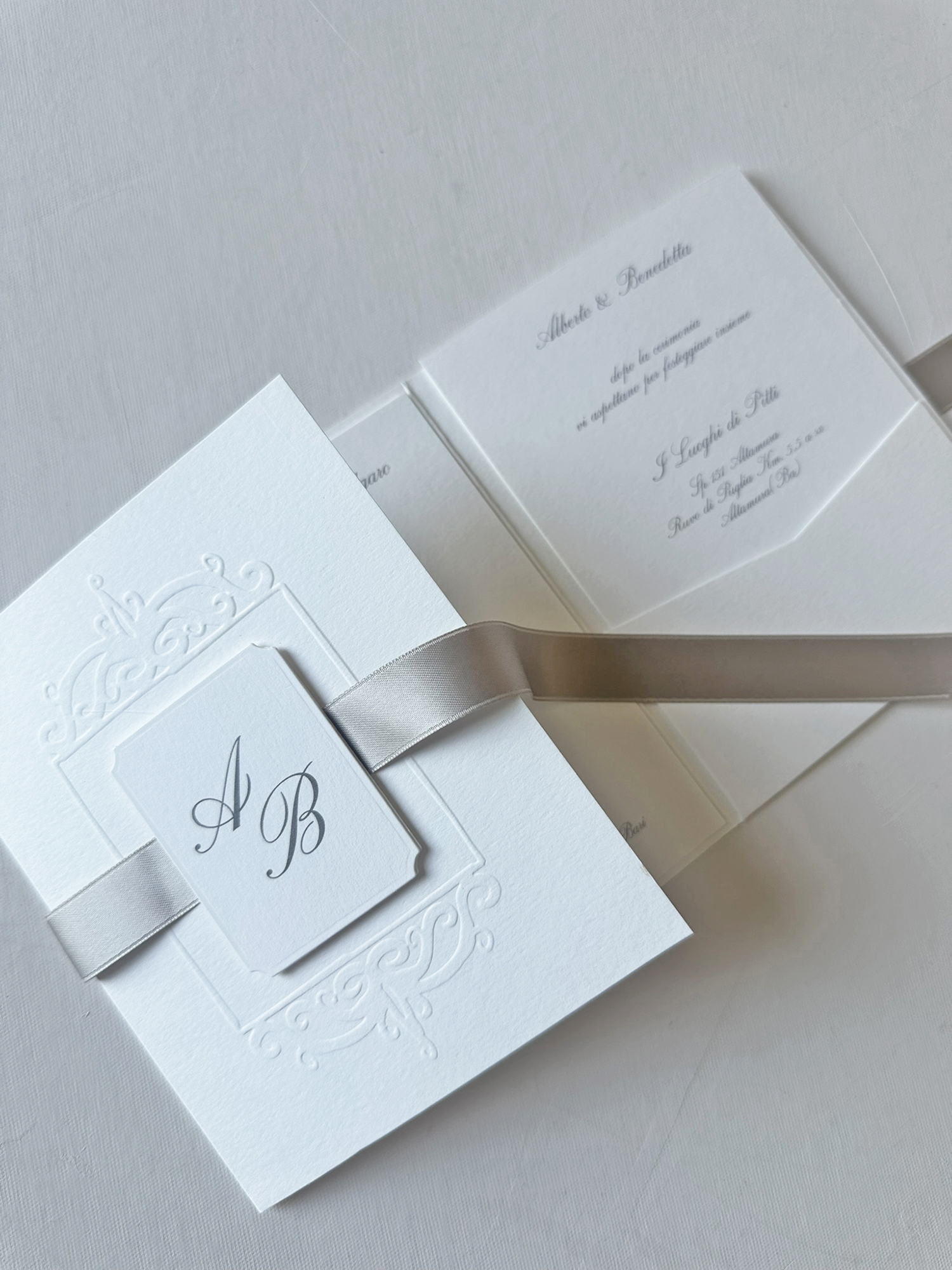 Dafne partecipazione elegante con fiocco in raso - immagine 5